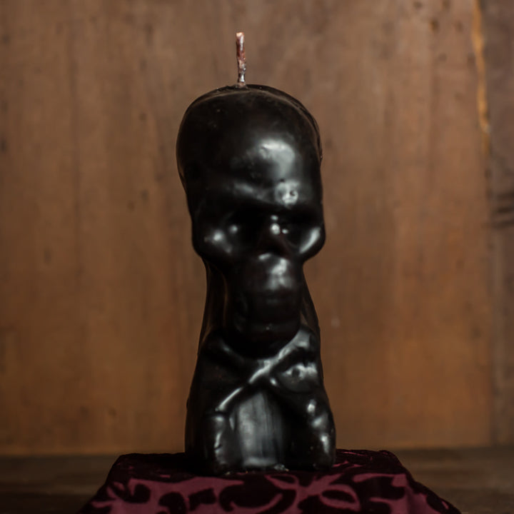 Black Skull Candle